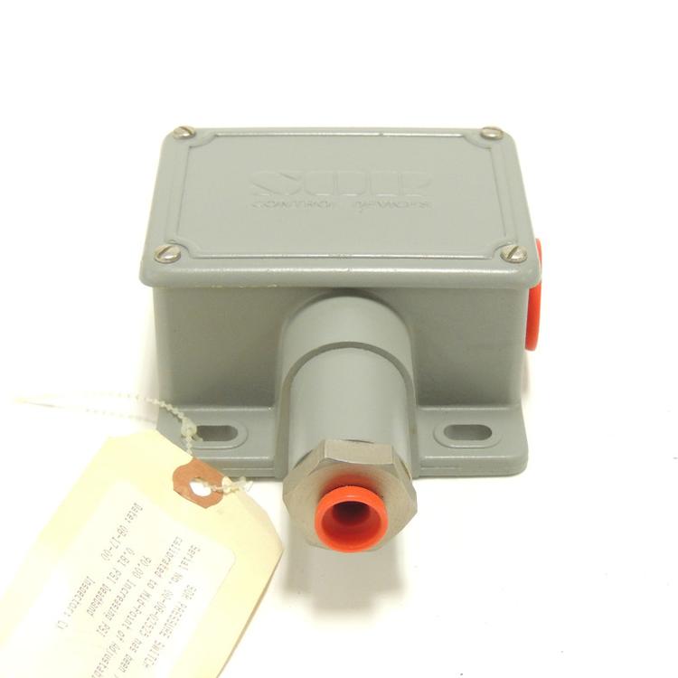 美國BROOKS壓力計GCS400